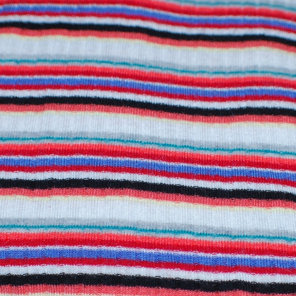 striped turtle neck top - Picture 3 of 4